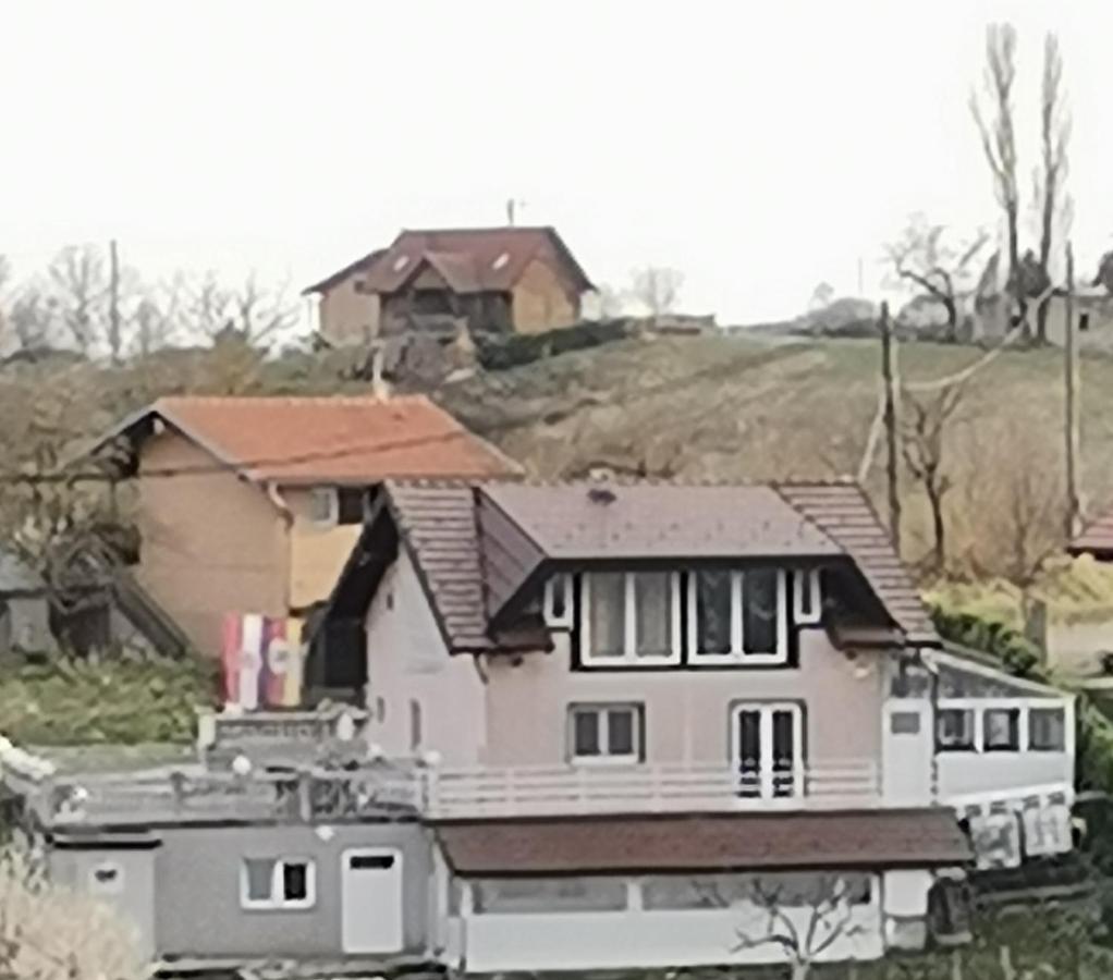 Panorama Apartman Molvice Exterior photo