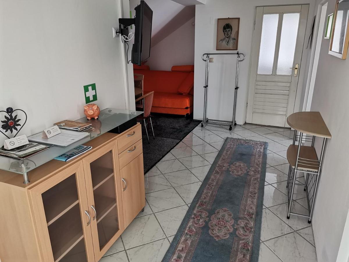 Panorama Apartman Molvice Exterior photo